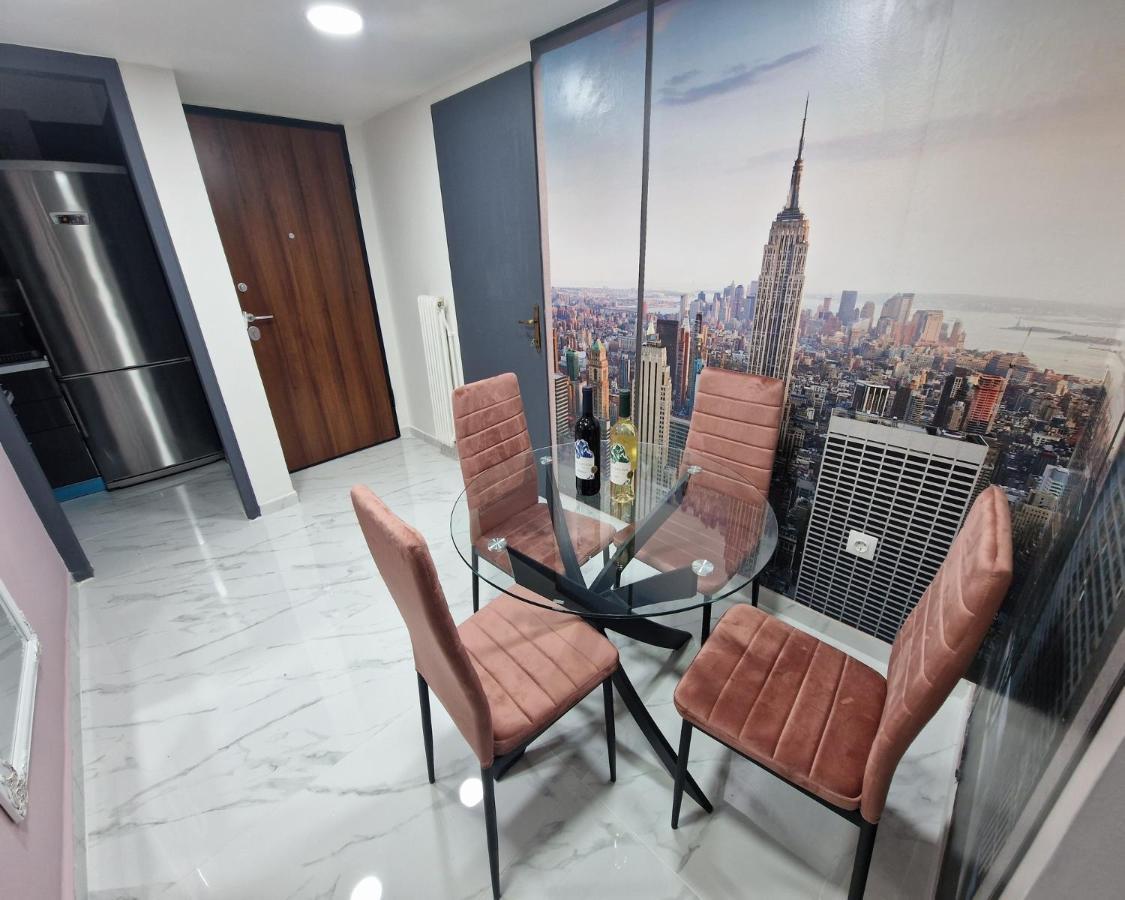 Master1 Seaside Lux Apartment Salonicco Esterno foto